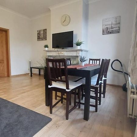 Charming 1-Bedroom Apartment Bruksela Zewnętrze zdjęcie