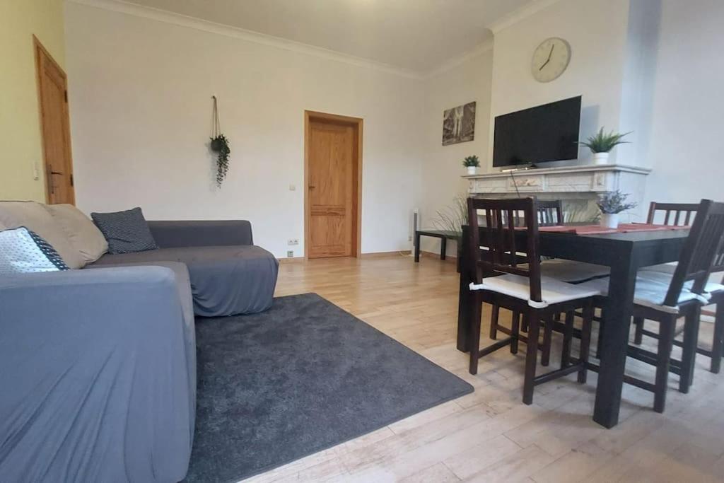 Charming 1-Bedroom Apartment Bruksela Zewnętrze zdjęcie