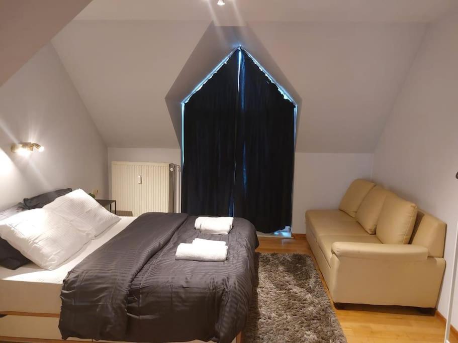 Charming 1-Bedroom Apartment Bruksela Zewnętrze zdjęcie